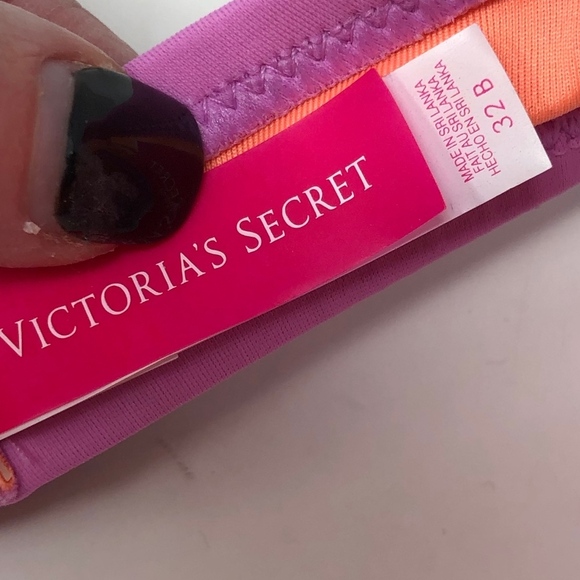 Victoria's Secret The Flirt Bandeau Purple Bikini - Picture 7 of 8